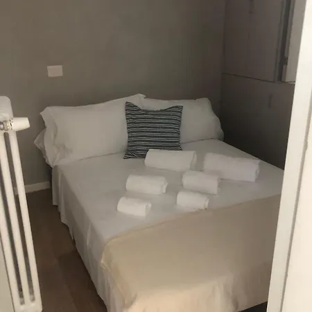 Noah & Apartment *