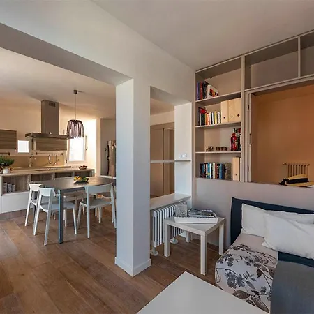 Noah & Apartment *