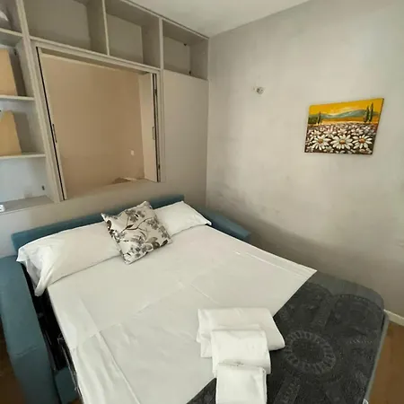 Noah & Apartment Monopoli