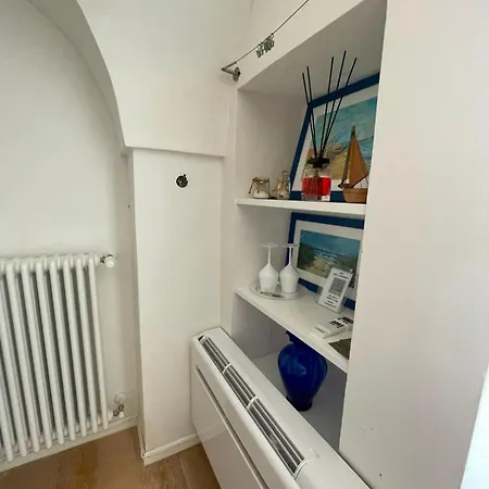 Noah & Apartment Monopoli
