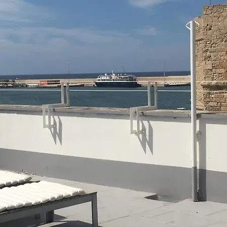 Noah & Apartment Monopoli